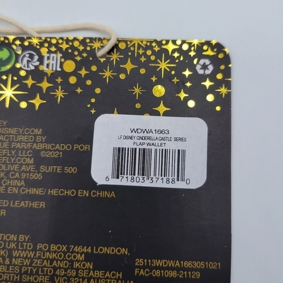 New Loungefly Disney Cinderella Castle Backpack & wallet Bundle - Picture 11 of 13